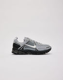 Nike Vomero 5 Grade-School