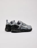 Nike Vomero 5 Grade-School