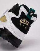 Nike Air Diamond Turf '93