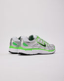 Nike P-6000 SE