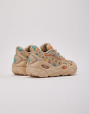 Puma LaFrancé RNR Flare Grade-School