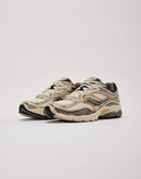 Saucony ProGrid Omni 9